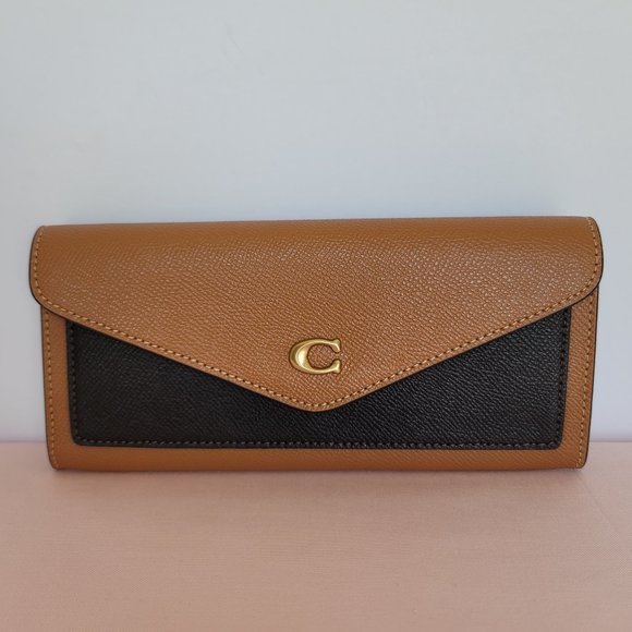 COACH Wyn Envelope Colorblocked Crossgrain Leather Wallet- Light Camel Multi⭐ - Picture 6 of 16